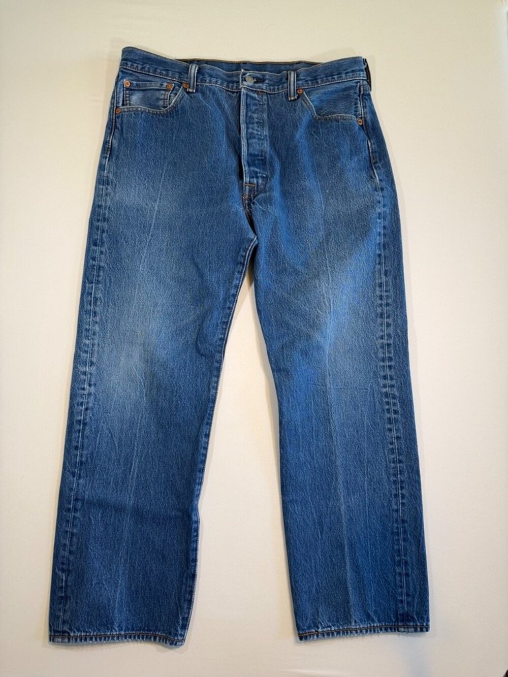 Vintage LEVIS 501 Button Fly Denim Blue Jeans 38 32 - Picture 8 of 12